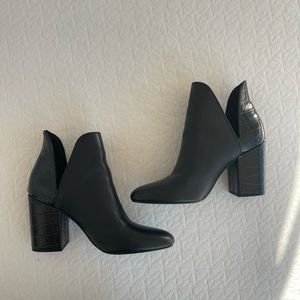 Steve Madden Black Booties